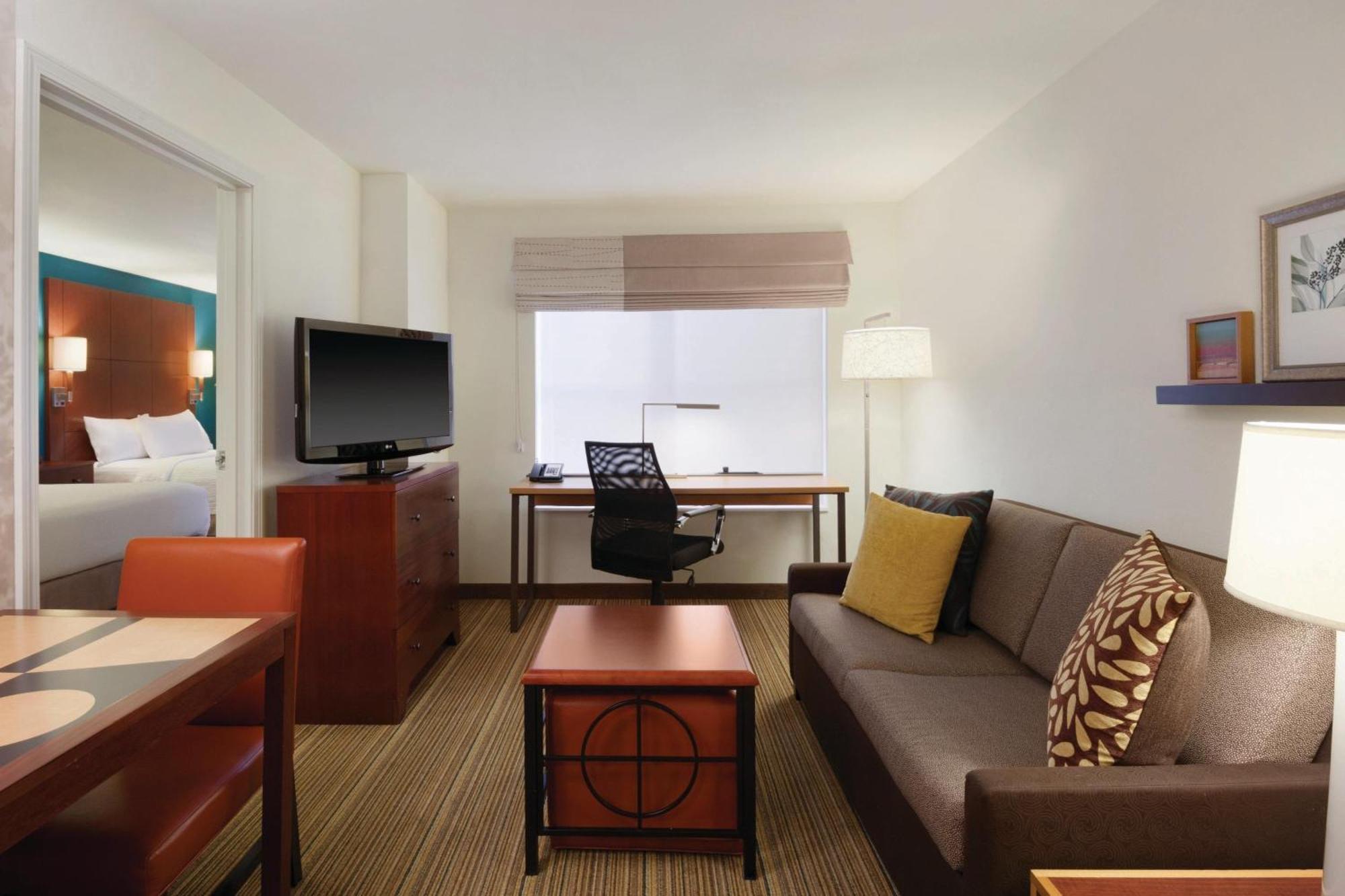 Residence Inn Bismarck North Exterior foto