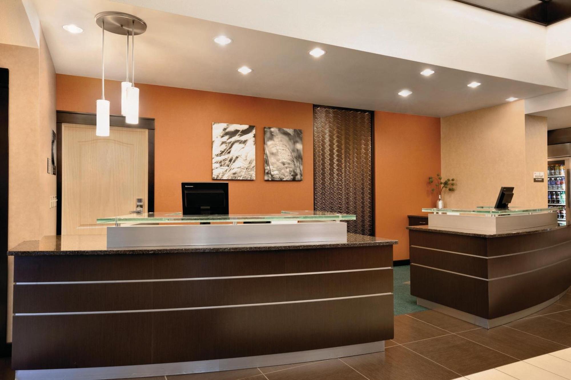 Residence Inn Bismarck North Exterior foto